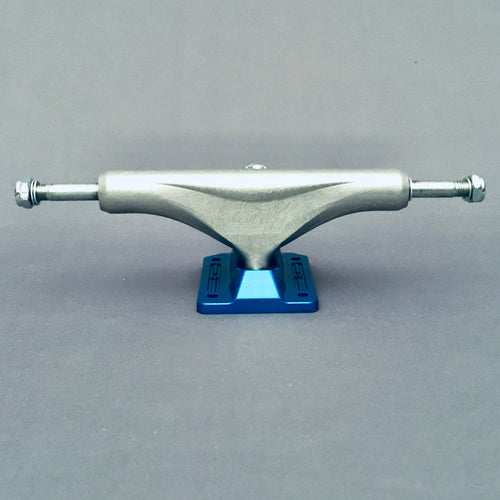 Enuff Decade Pro Satin Trucks - Blue